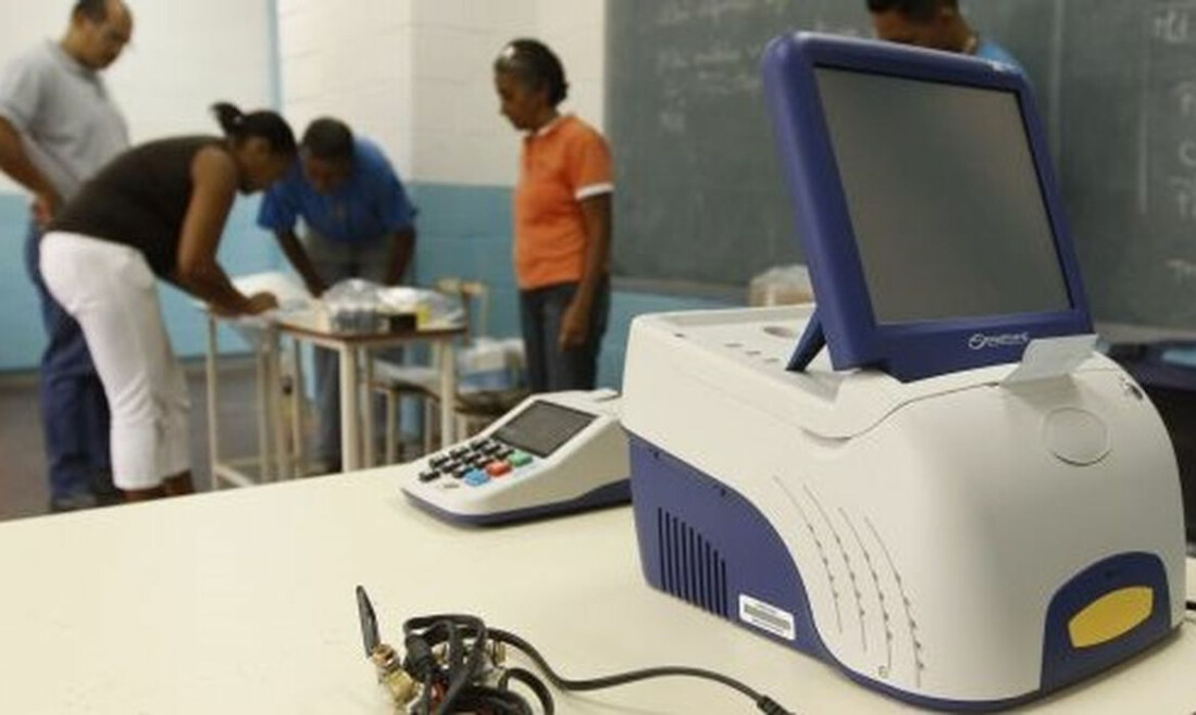 Venezuela revoga convite a observadores da UE para eleição