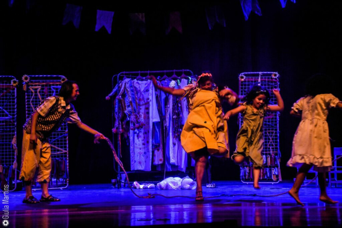 Sobrevento traz espetáculo e oficina de teatro para bebês