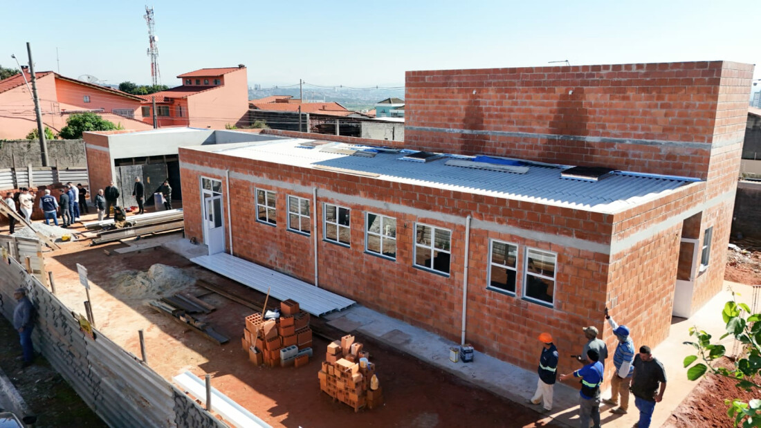 Construção da UBS do Parque do Colégio chega a 77% de conclusão