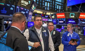 Falha na bolsa de NY provoca volatilidade em dezenas de ações