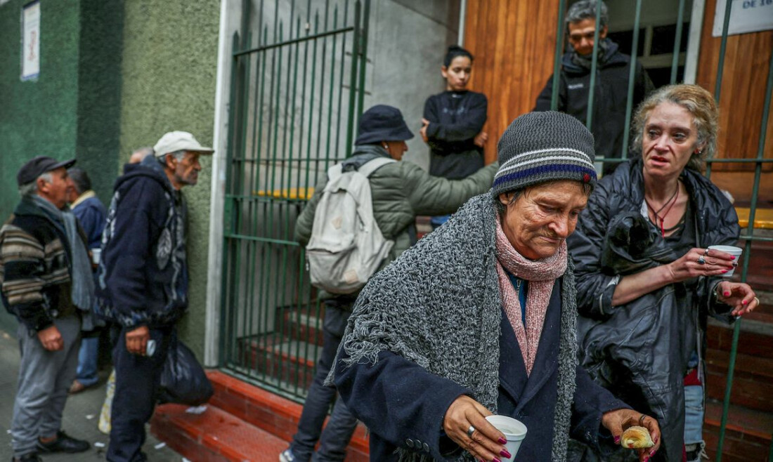 Argentina: inverno aprofunda miséria para pobres após cortes de Milei