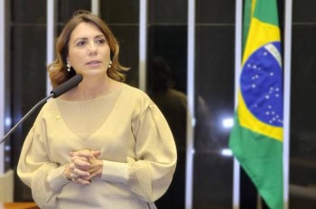 Deputada quer 1 ano de prazo antes que plano de saúde coletivo cancele cobertura