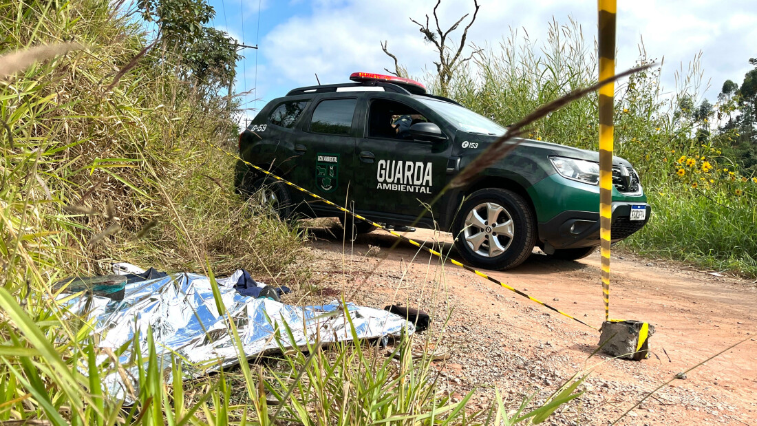 GCM de Itaquá localiza corpo de mulher vítima do 'tribunal do crime' de Guarulhos