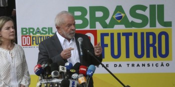 Exames de Lula estão dentro da normalidade, diz boletim médico