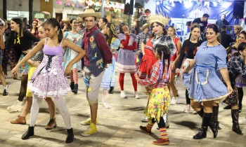 Tradicional Festa Junina na Praça da Bíblia, em Poá, começa dia 14