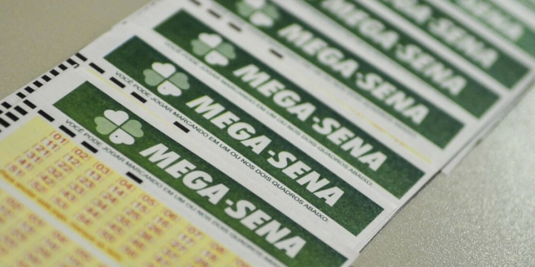 Ninguém acerta a Mega-Sena e prêmio acumula em R$ 115 milhões