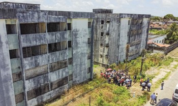 Recife: famílias são indenizadas em R$ 120 mil por prédios-caixão