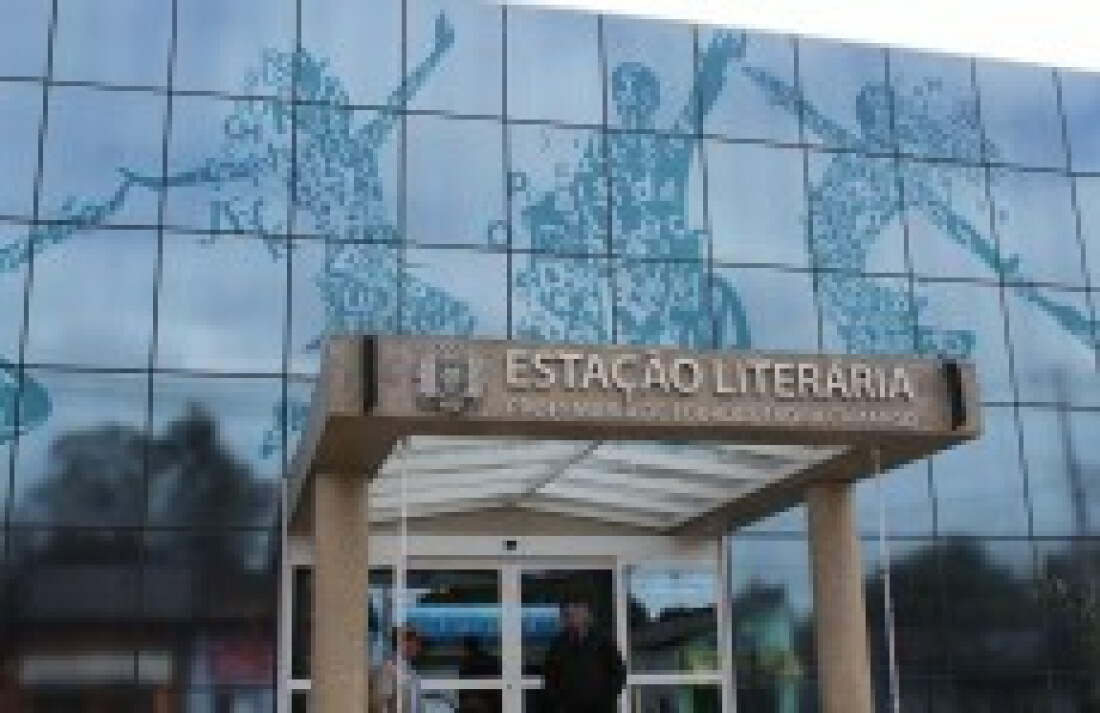 Guararema comemora três anos da Estação Literária