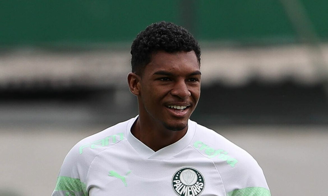 West Ham anuncia contratação do jogador Luis Guilherme, do Palmeiras