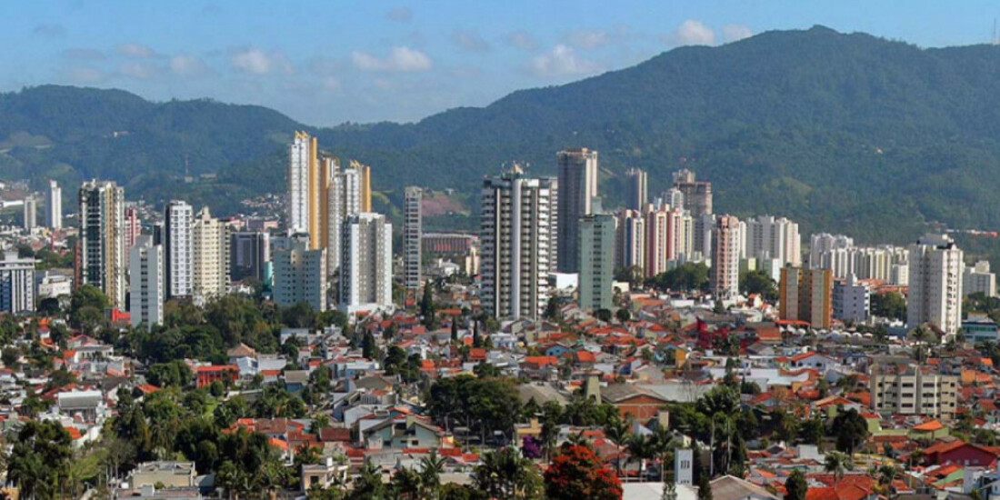 Número de empregos formais cresce quase 6% no Alto Tietê