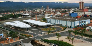 Contraproposta ao sindicato é adiada para segunda-feira