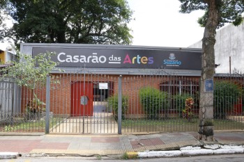 Casarão das Artes recebe 'Sarau do Orgulho' neste sábado (22)