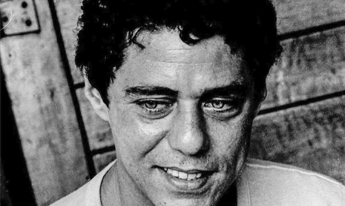 TV Brasil homenageia Chico Buarque com exibição de documentário