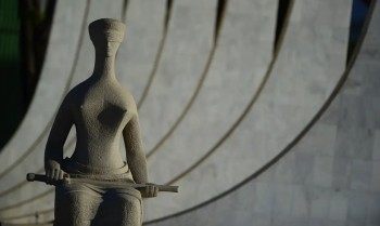 Moraes pede que Cremesp comprove suspensão de processos contra médicos