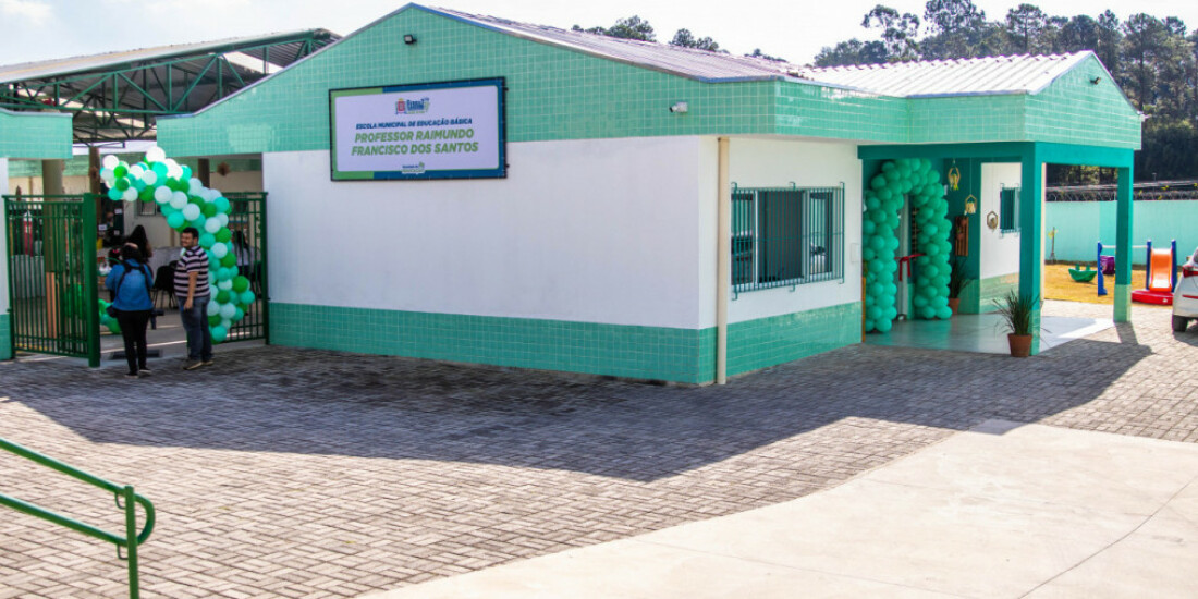 Prefeitura inaugura escola no Jardim Ferrazense