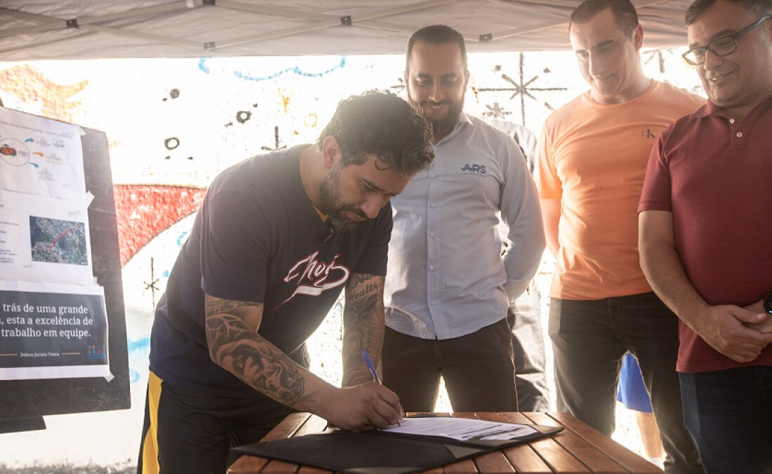 Obras de pavimentação chegam na avenida das Américas, na Chácara Guanabara