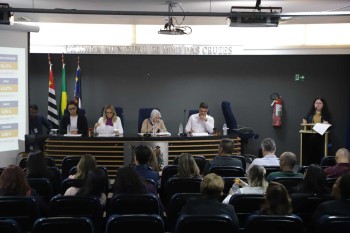 Mogi deve contratar 50 profissionais de apoio para estudantes com TEA