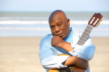 Filó Machado leva show 60 Anos de Música ao 8º Festival de Inverno de Guararema