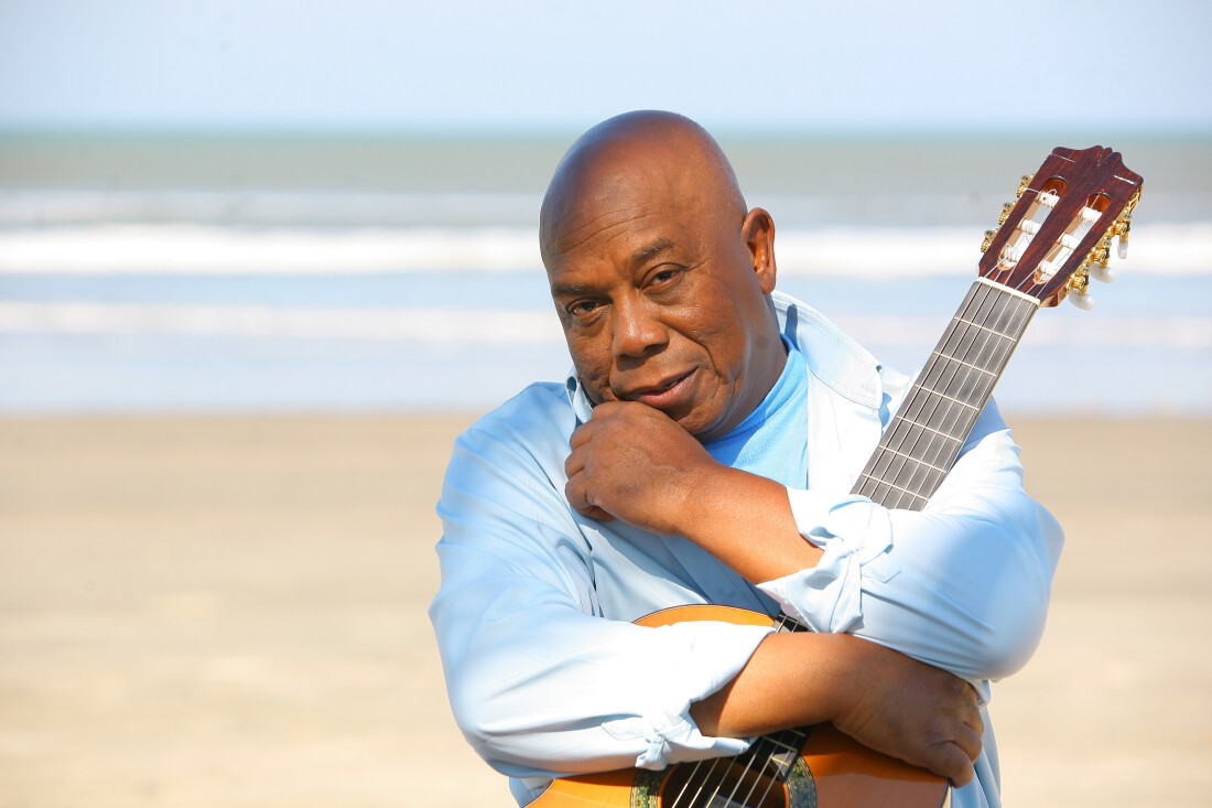 Filó Machado leva show 60 Anos de Música ao 8º Festival de Inverno de Guararema