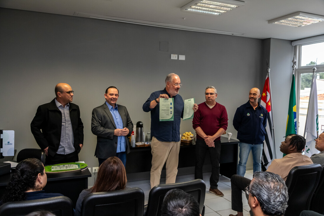 Prefeitura de Guararema recebe certificação internacional ISO 14001