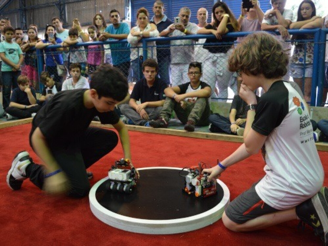 Instituto RSM participa de apresentação de projetos em escola de Mogi