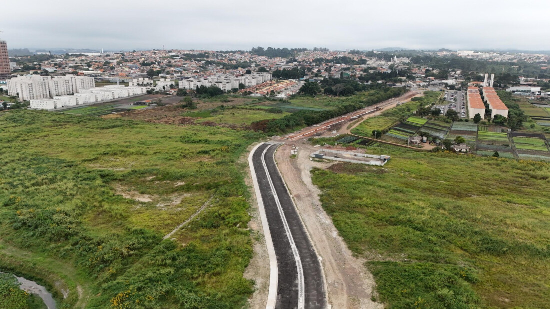 Obras na Av. Senador Roberto Simonsen chegam a 35% de conclusão
