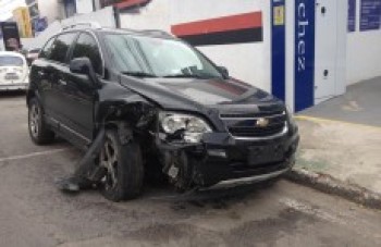 Acusado de roubo de carro morre com 2 tiros