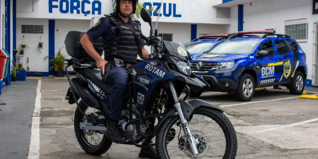 Itaquá recebe 10 motos e mais equipamentos