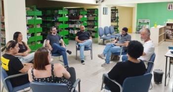 Ferraz recebe comemoração dos 159 anos de Alice no País das Maravilhas