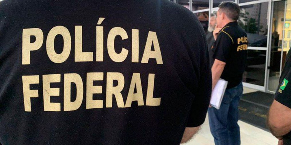 Operação da PF combate tráfico de drogas no Porto de Santos