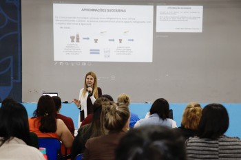 Mais de 1.600 profissionais da educação de Suzano passam por formação