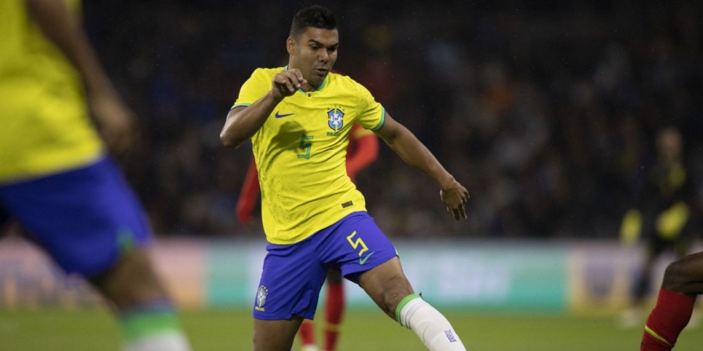 Casemiro mantém suspense sobre o substituto de Neymar contra a Suíça