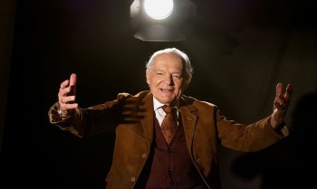 Othon Bastos será o grande homenageado da Fita 2024, em Angra dos Reis