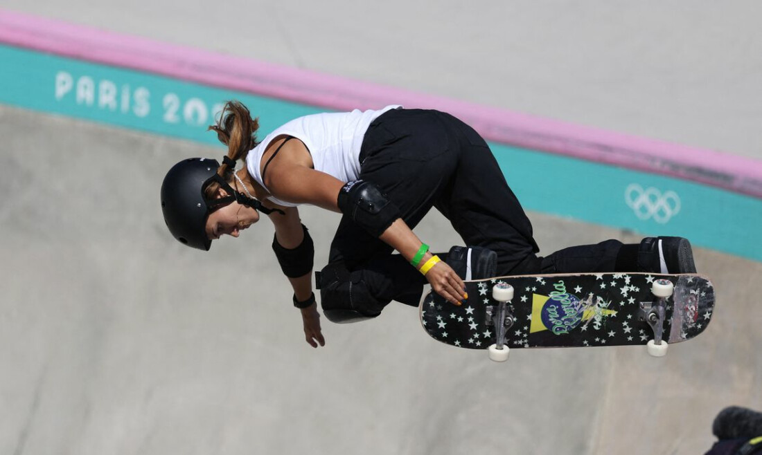 Dora Varella se classifica à final por medalhas no skate park em Paris
