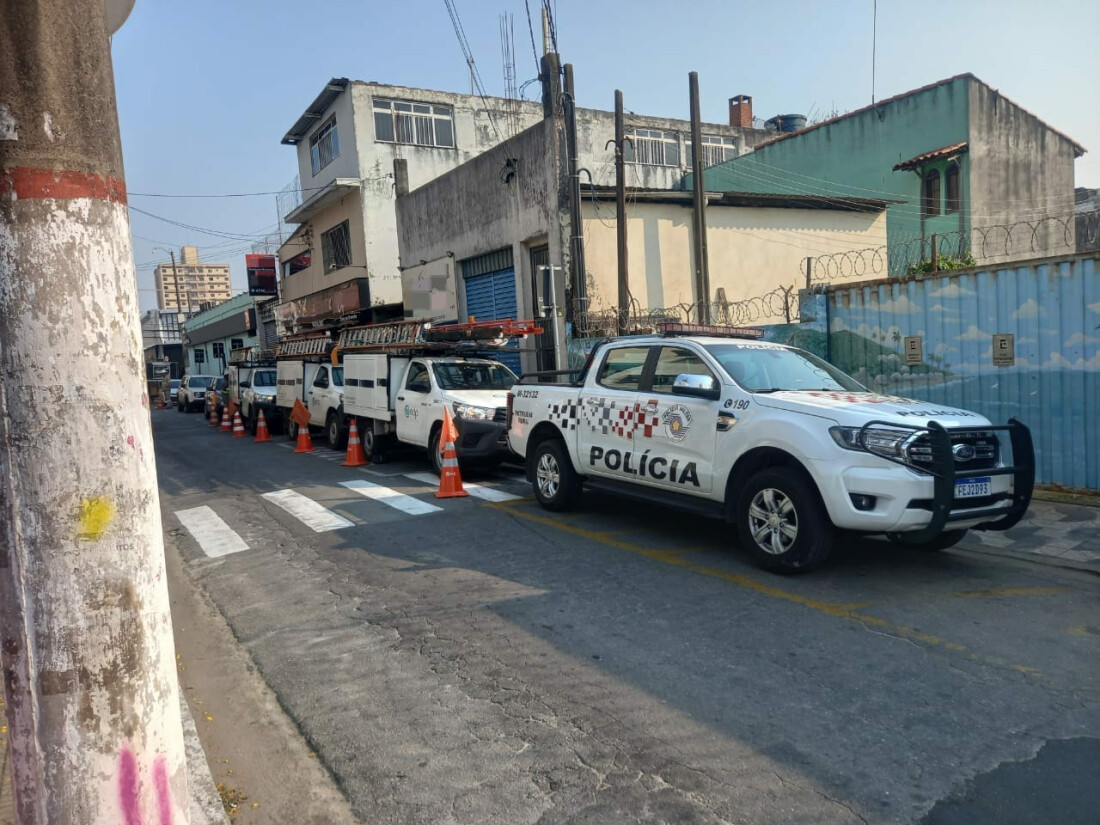 Operação flagra furto de energia em restaurante de Suzano