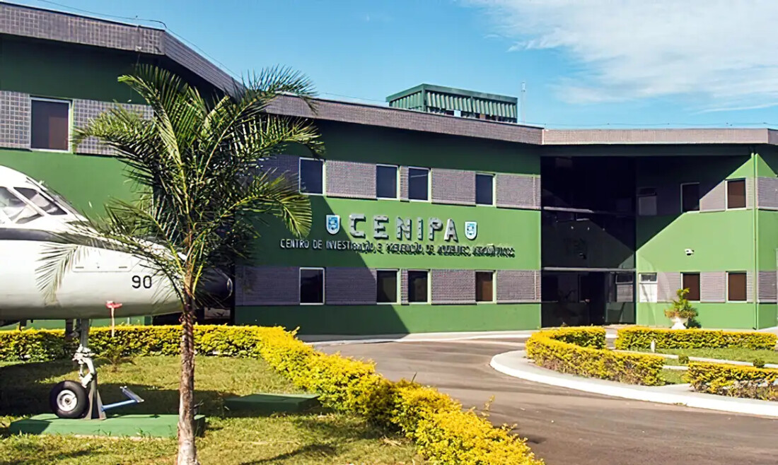 Cenipa está com caixas-pretas da aeronave que caiu no interior de SP