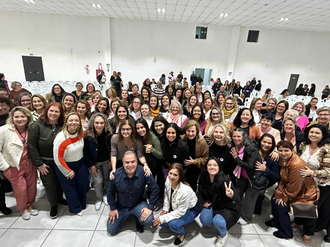 Mara Bertaiolli anuncia Secretaria da Mulher em evento com pré-candidatas