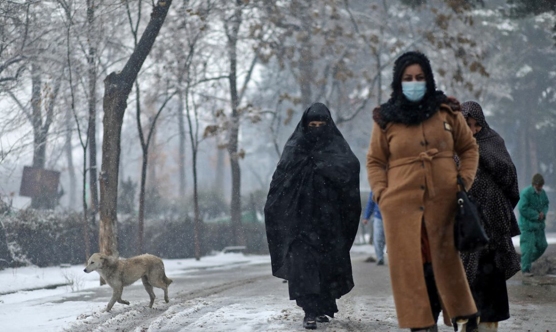 Afeganistão: talibãs completam 3 anos com crise de direitos femininos