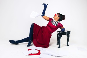 Espaço Opereta recebe peça e oficina de palhaçaria neste sábado