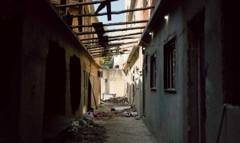 Moradores protestam contra demolição de imóveis na Maré