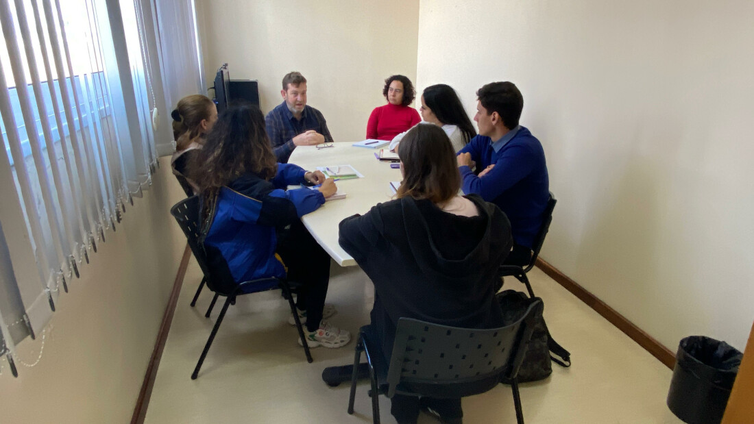 Unipiaget recebe comissão de alunos para traçar estratégias de melhorias no campus