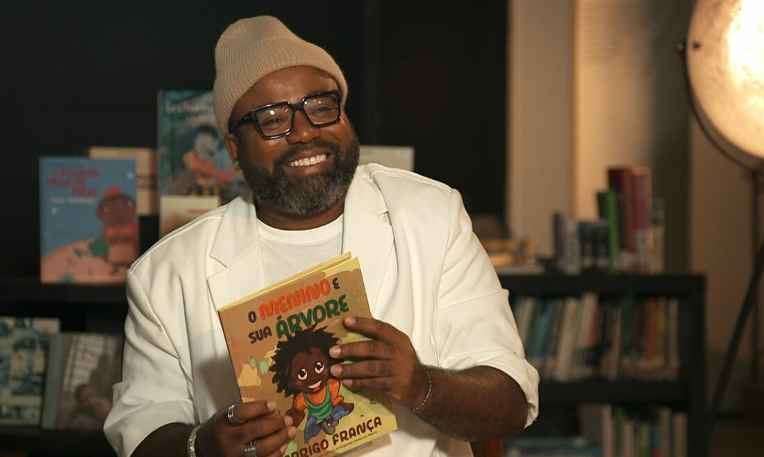 Trilha de Letras tem bate-papo com escritor Rodrigo França