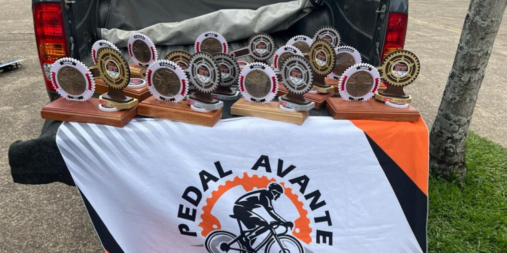 Esportes parabeniza suzanenses por premiação na Copa São Paulo de Mountain Bike