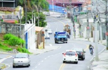 Alta velocidade em via do Caputera preocupa