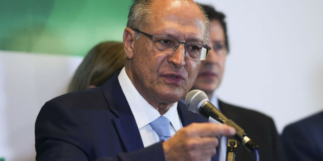 Alckmin anuncia parlamentares para grupos técnicos da transição