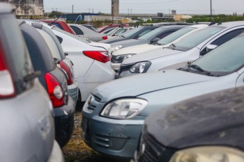Detran-SP anuncia mais de mil veículos para retirada no Alto Tietê