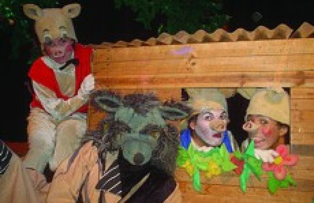Trapiche encena "Os Três Porquinhos" no Vasques