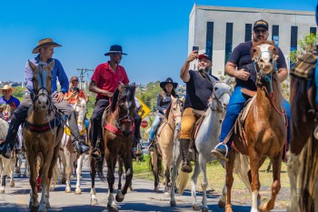 2ª Cavalgada em Itaquá Rodeio Fest espera 300 cavaleiros neste domingo (15)