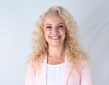 Flavia Verdugo quer Tarifa Zero e afirma representar renovação em Poá