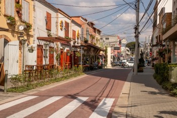 Vila Helio terá exposição de motos, teatro e shows de rock em referência ao Outubro Rosa